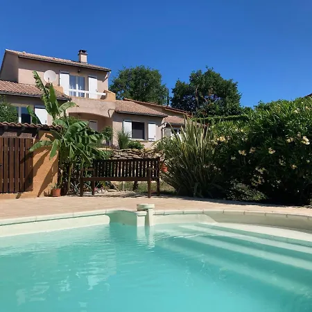 Caline D'hotes 4* Vesseaux