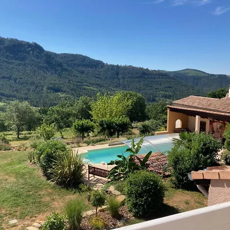Caline D'hotes Bed & Breakfast
