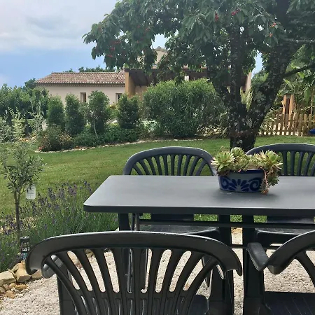 Caline D'hotes Bed & Breakfast