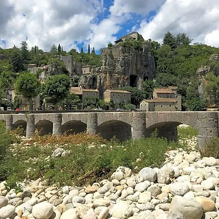 Caline D'hotes Bed & Breakfast